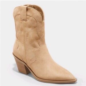 Universal Thread Women’s Jacey Western Ankle Boots, NWT, Size 9